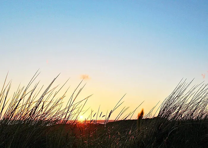 Seaside Escape With Views - By Traum
